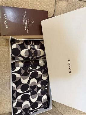 Coach Black, White & Gray Signature Tote Set